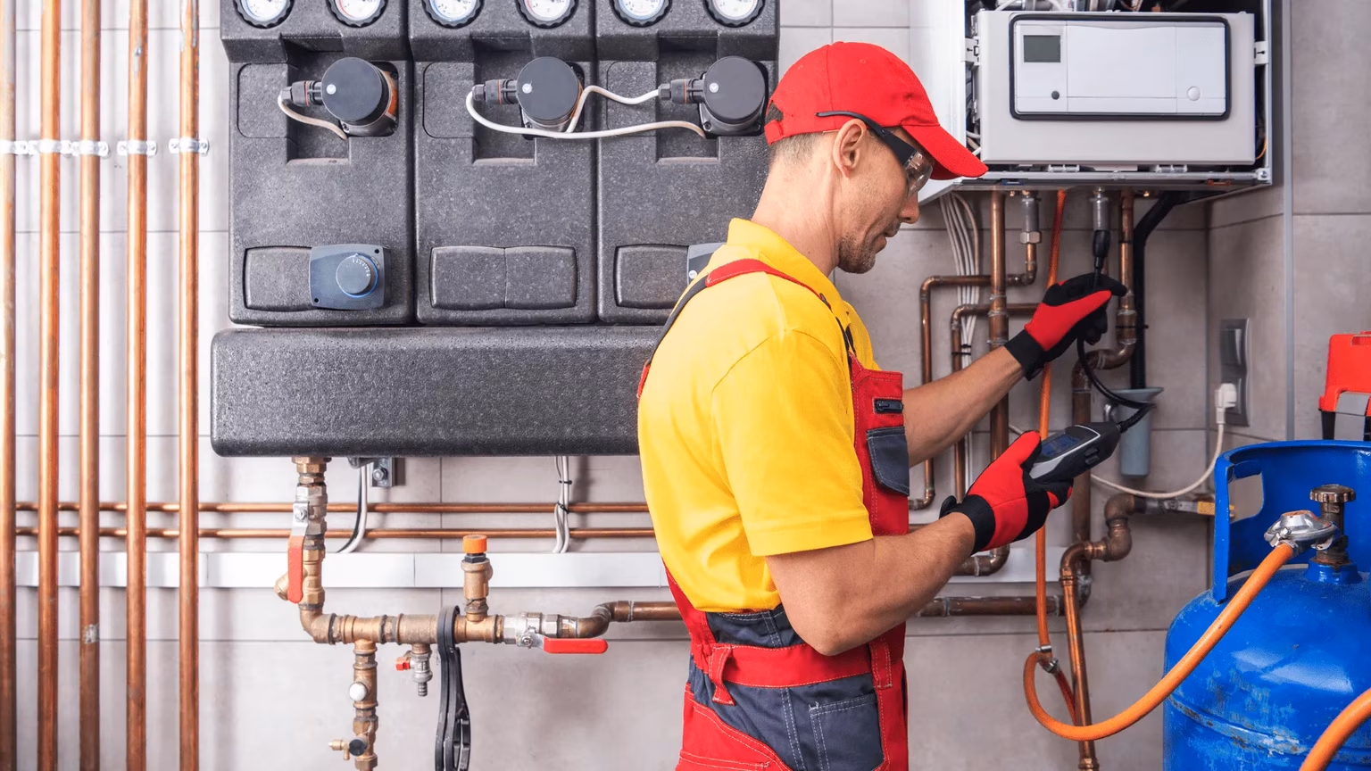Efficienza e Comfort a Parma Casa moderna e confortevole a Parma con un impianto di riscaldamento nuovo ed efficiente.